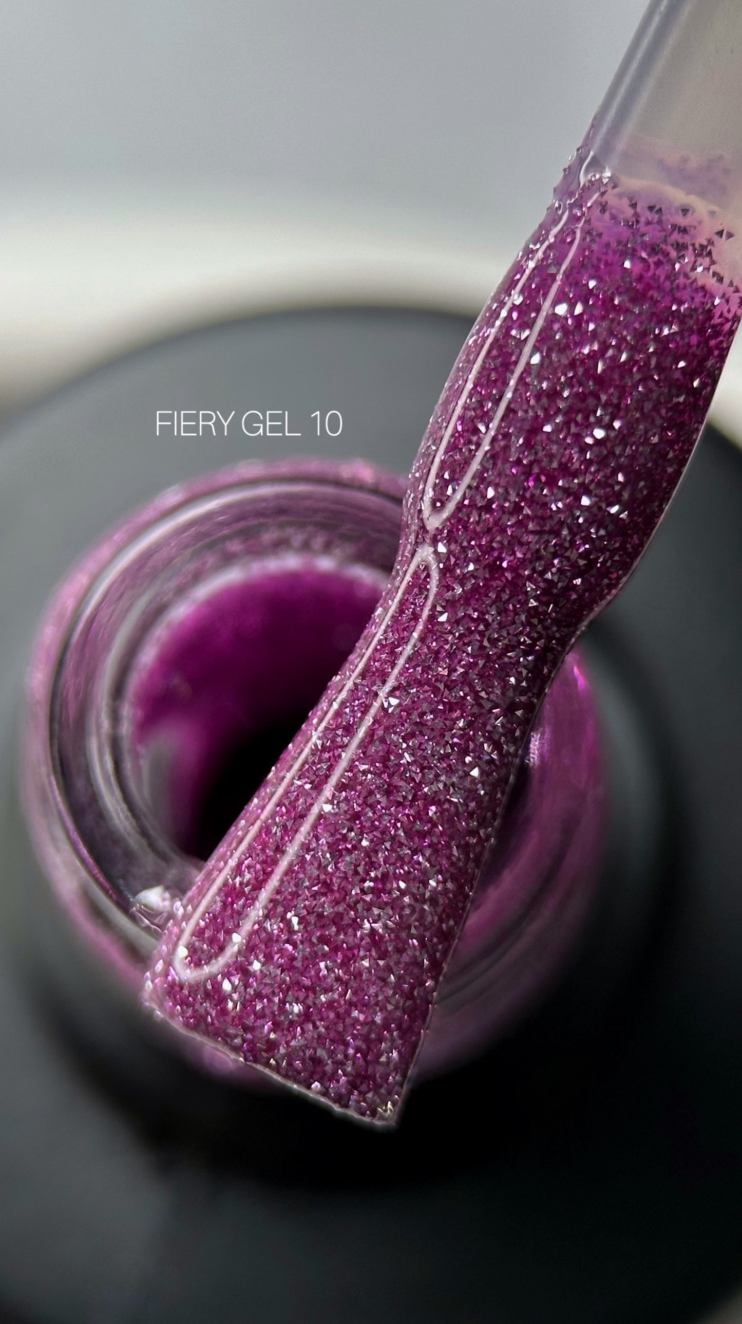 Saga Fiery Gel #10