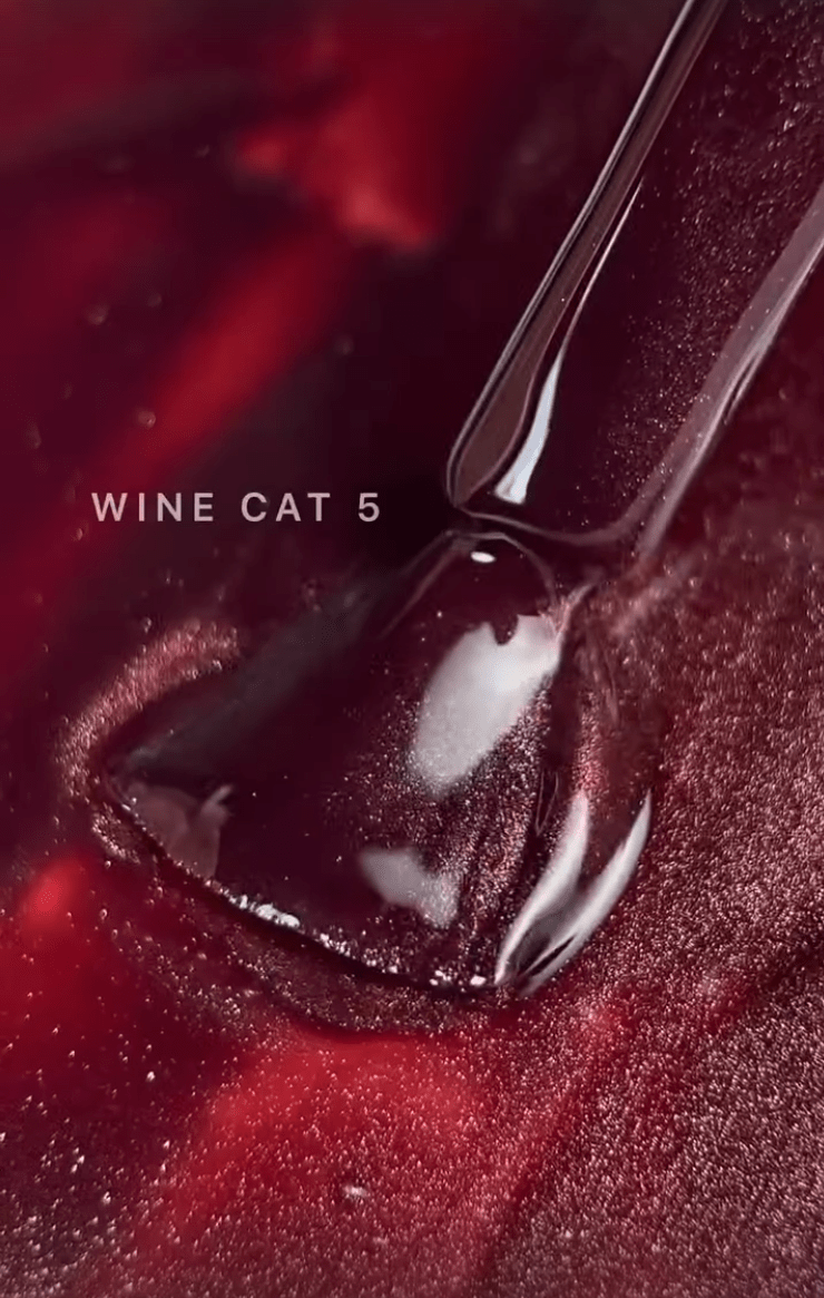 Saga Wine Cat #05