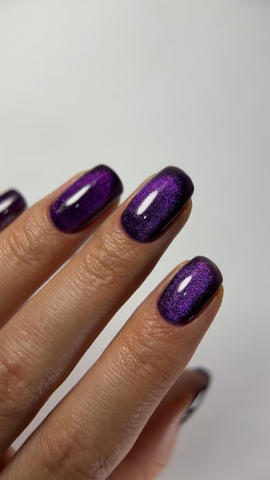 DARK Gel Polish Cat Eye #17