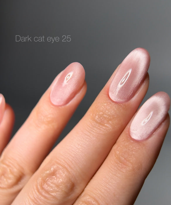 DARK Gel Polish Cat Eye #25