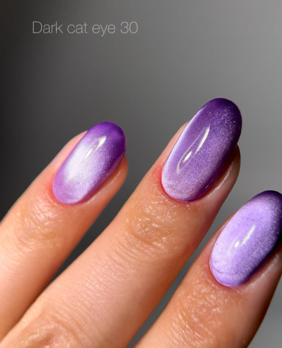 DARK Gel Polish Cat Eye #30