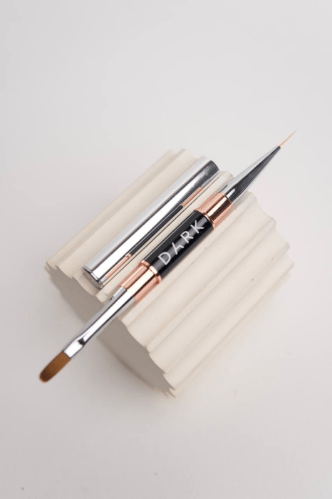 DARK Brush Bilateral Silver (Liner 11mm + Gel)