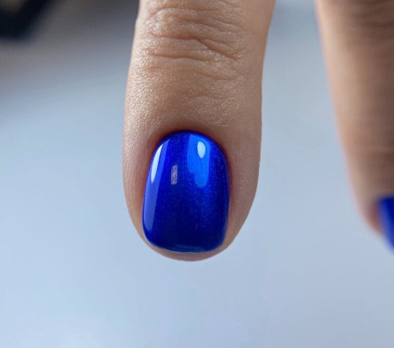 Vakula Gel Polish #4-Blue Shimmer