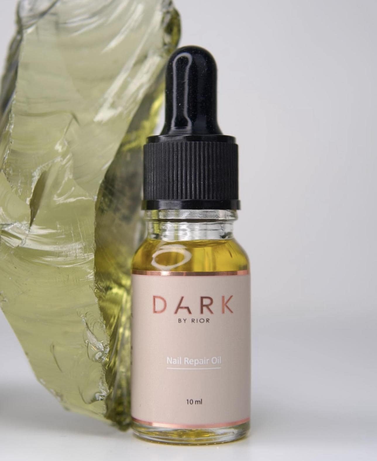 DARK Oil Against Onicholysis