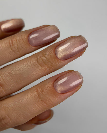 DARK Gel Polish Cat Eye #13