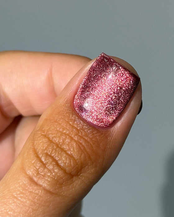 DARK Gel Polish Cat Eye #34