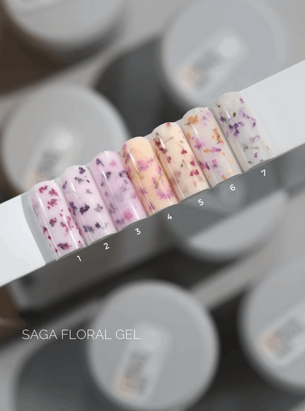 Saga Liquid Floral Gel - 06