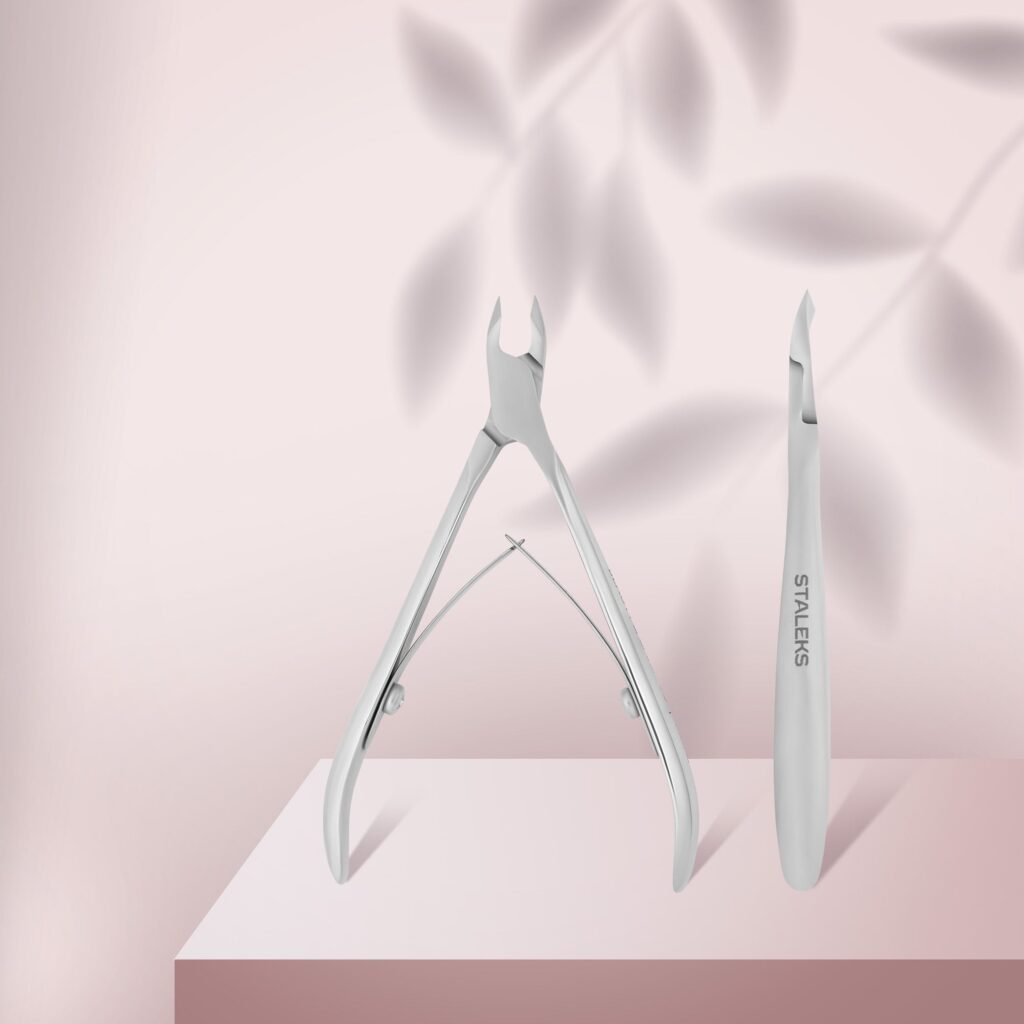 STALEKS Beauty & Care Cuticle Nippers NBC-10-4